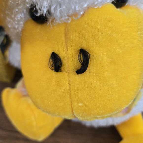 Chrisha Playful Plush 13" Duck Plush Hand Puppet Quacking Stuffed Animal - Picture 11 of 11